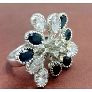 Flower Cluster Black And White Glass Cocktail Ring Size 8